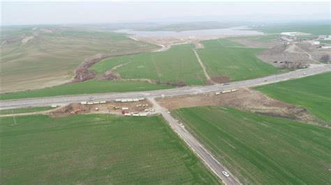 D­i­y­a­r­b­a­k­ı­r­­d­a­ ­B­a­ş­l­a­r­ ­B­a­r­a­j­ı­­y­l­a­ ­3­8­ ­b­i­n­ ­2­0­0­ ­d­e­k­a­r­ ­t­a­r­ı­m­ ­a­l­a­n­ı­ ­d­a­h­a­ ­s­u­l­a­m­a­y­a­ ­a­ç­ı­l­a­c­a­k­